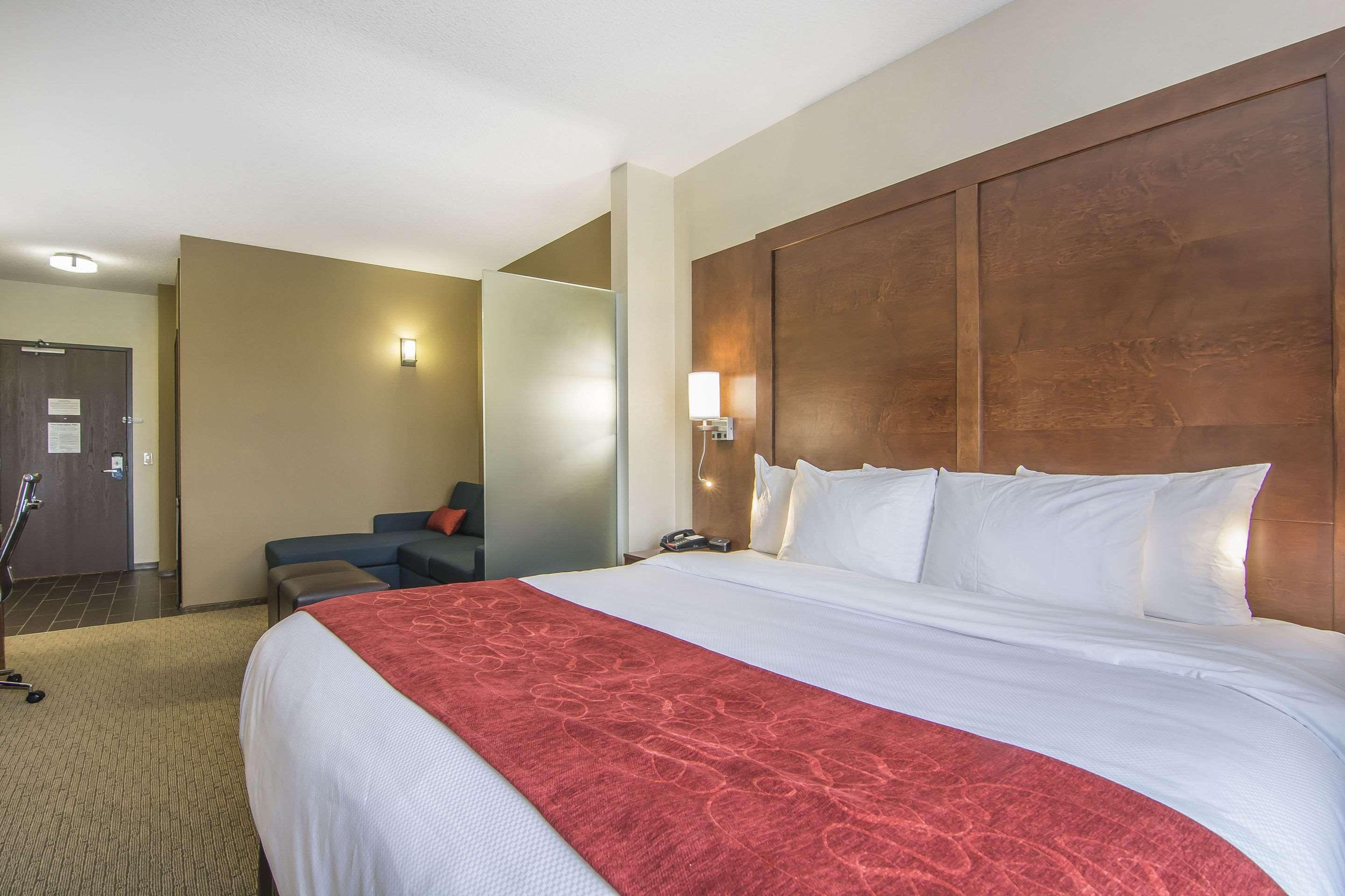Comfort Suites רגינה מראה חיצוני תמונה