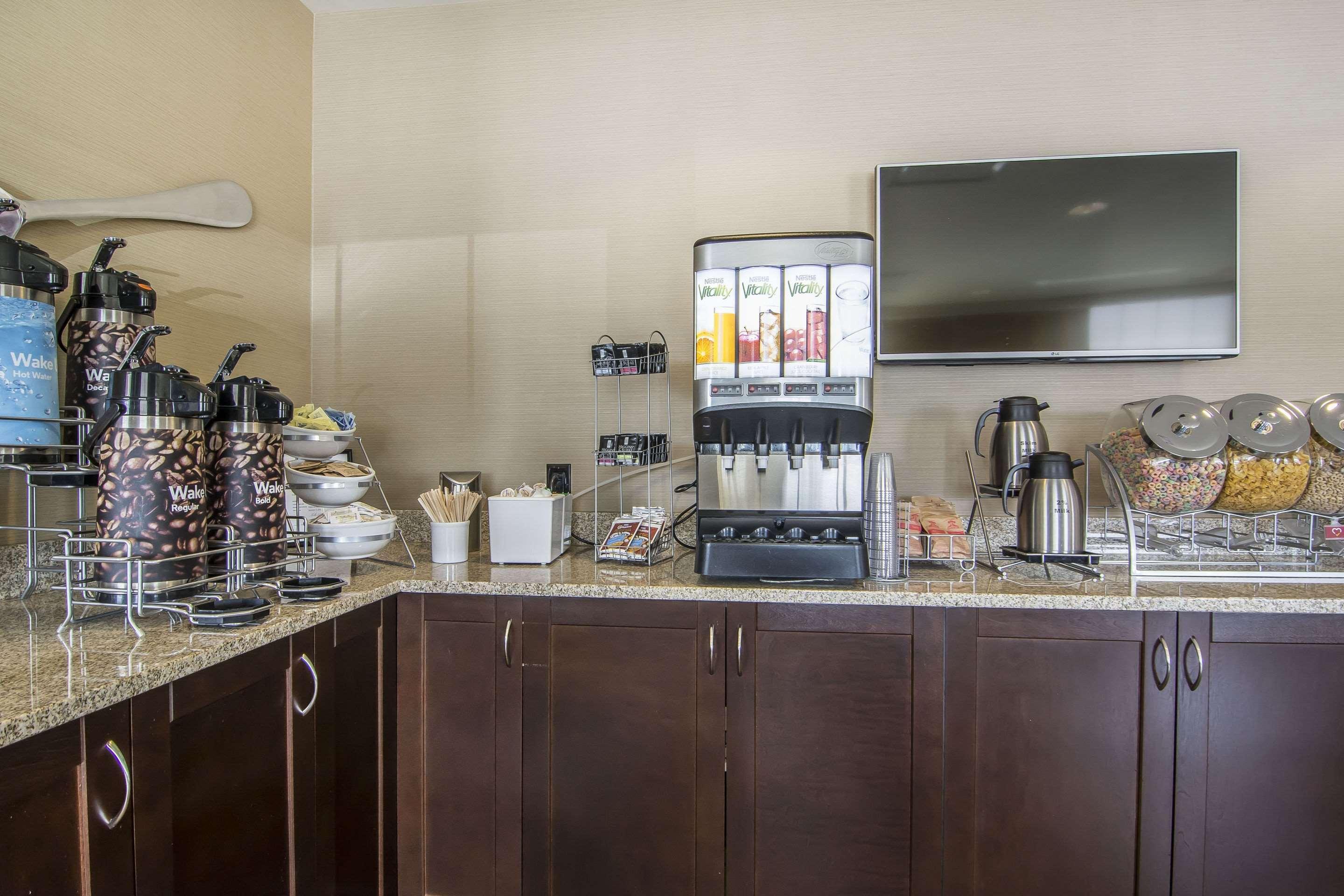 Comfort Suites רגינה מראה חיצוני תמונה
