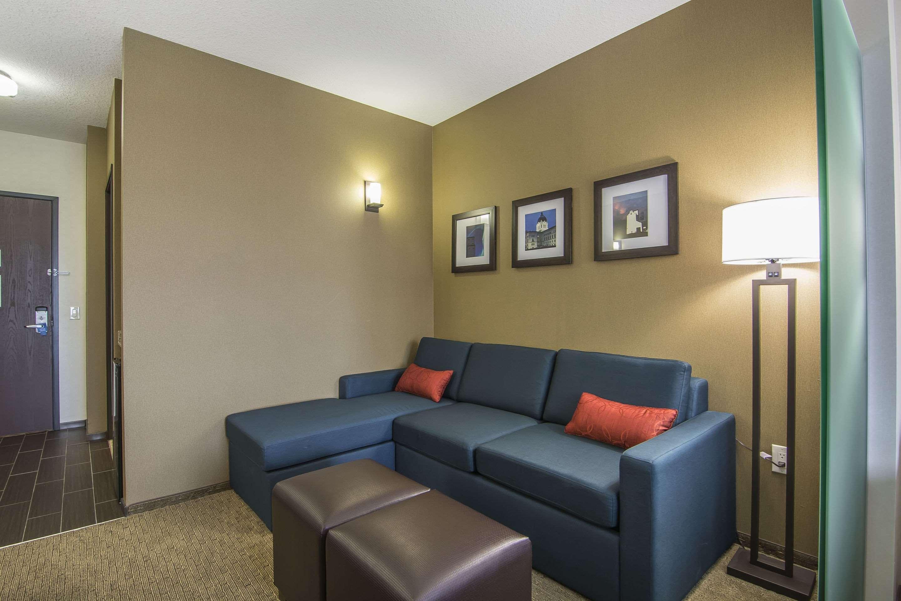 Comfort Suites רגינה מראה חיצוני תמונה